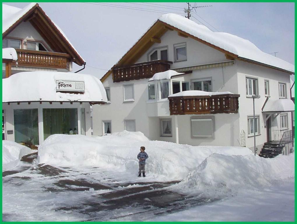 דירות בונדורף אים שוורצוואלד Haus Fechtig מראה חיצוני תמונה